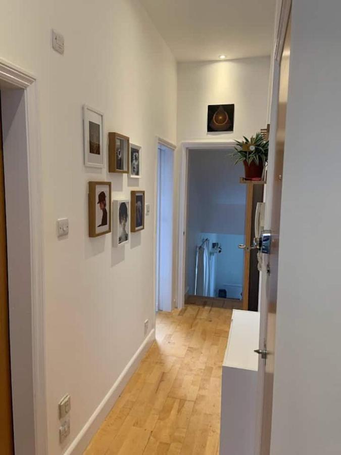 Lovely Spacious 1-Bedroom Flat In Tufnell Park Close To Central London Londres Exterior foto